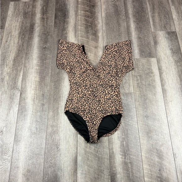 Albion Animal Print One Piece‎ Swimsuit